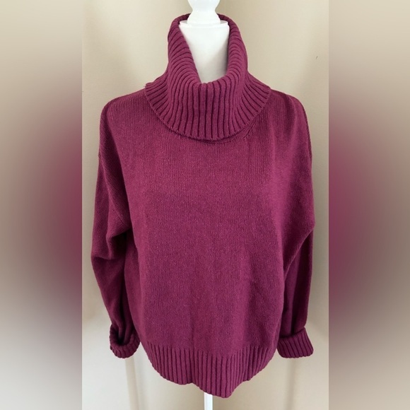 Anthropologie Magenta Italian Wool Polyamide Blend Oversized Turtleneck Sweater - Picture 2 of 9